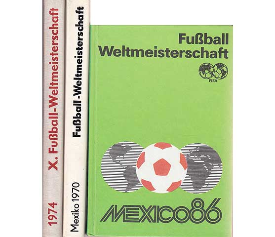 Büchersammlung "Fußballweltmeisterschaften". 3 Titel. 