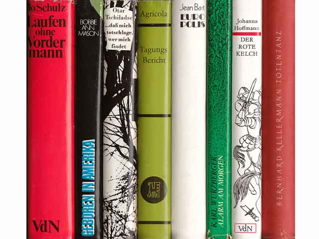 Büchersammlung „Verschiedenes“. 8 Titel. 