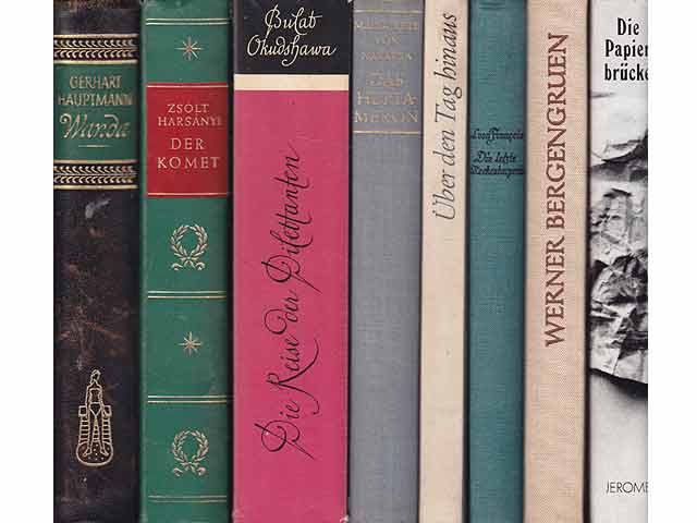 Büchersammlung „Historisches“. 8 Titel. 